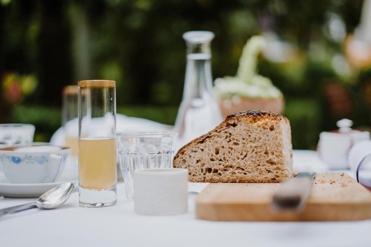 Ottmanngut Suite And Breakfast Merano Exterior foto