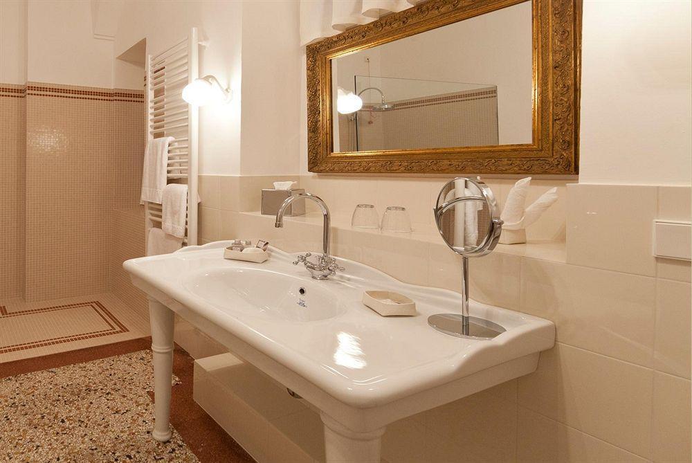 Ottmanngut Suite And Breakfast Merano Exterior foto